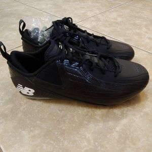 New Balance Team Cleats NWOT